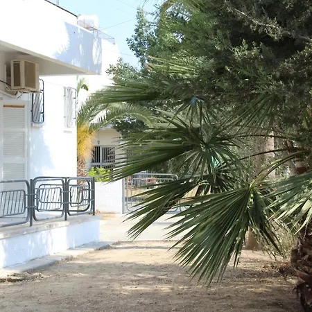 Costas Action 2 旅馆