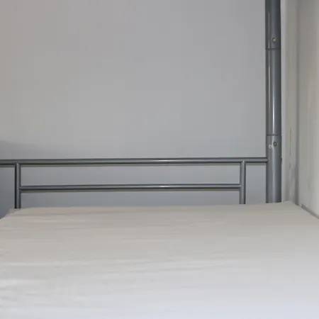 Costas Action 2 Vandrarhem *