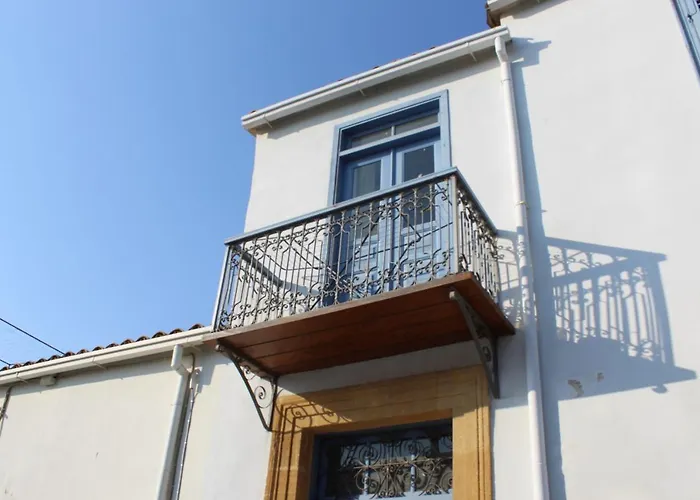 Hostal Costas Action 2