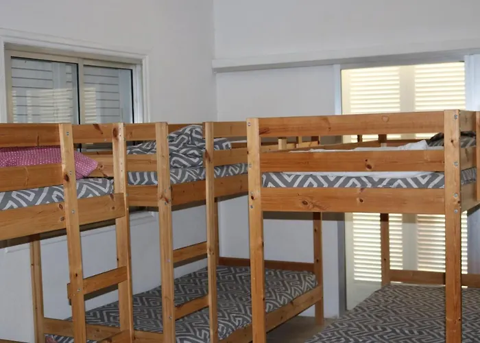 Costas Action 2 Hostal *