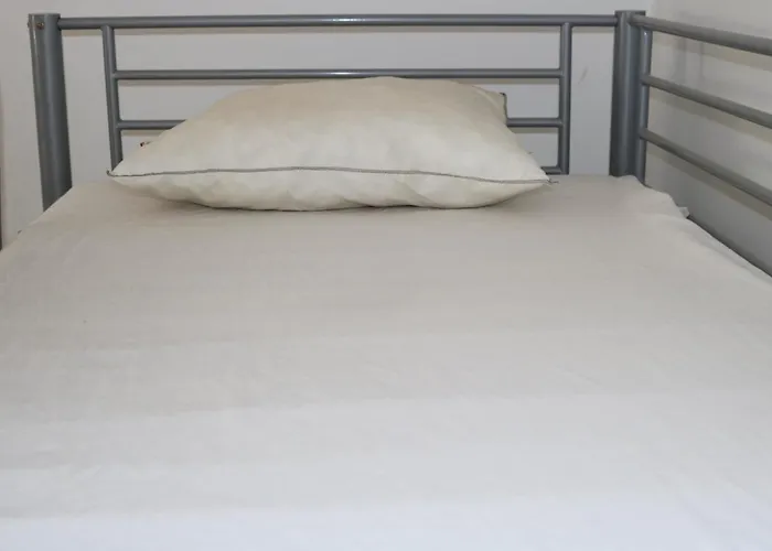 Costas Action 2 Hostel *