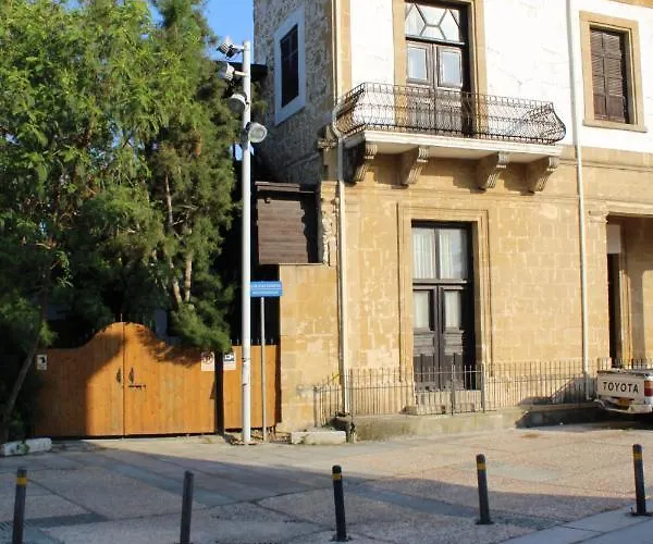 Hostal Costas Action 2 *